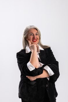 ODŁÓŻ EXCELA – IDŹ NA SPACER. DLACZEGO PRACOWNIK BEZ RUCHU TO TYKAJĄCA BOMBA I STRATY FINANSOWE?