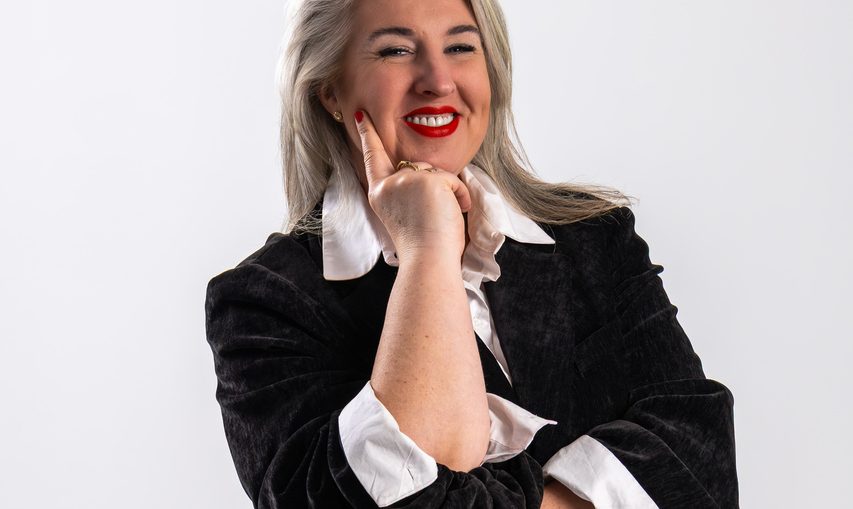 ODŁÓŻ EXCELA – IDŹ NA SPACER. DLACZEGO PRACOWNIK BEZ RUCHU TO TYKAJĄCA BOMBA I STRATY FINANSOWE?