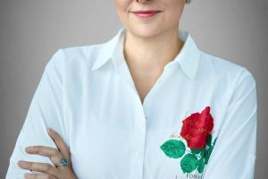 szycie-wraca-do-lask-popularne-hobby-polakow-ktore-laczy-potrzebe-tworzenia-relaks-i-technologie