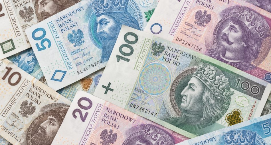 Polacy lubią odkładać pieniądze na czarną godzinę – nadal mają jednak problem z tym, co dalej